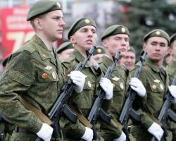 Сколько мужчин призовут в армию в Свердловской области и куда их отправят служить