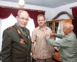 Генерал приехал защитить музей Речкалова