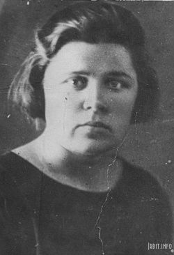 Зинаида Алексеевна Братенкова — первый председатель горкома комсомола, член КПСС с 1919 года, Почетный гражданин Ирбита.