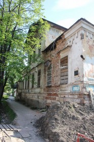 Дом купца Михайлова построен в конце XIX века. Фото 22 мая 2016 г. Фотограф Евгений Рулев.