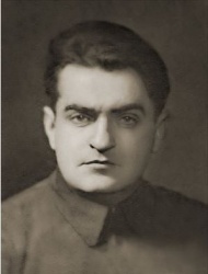 Дикерман Натан Иосифович, директор Ирбитского стекольного завода с 1941 года по 1943 год.